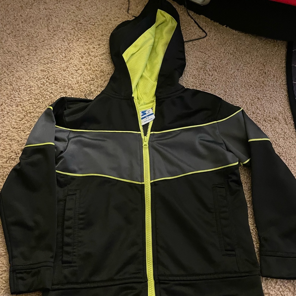 5 piece bundle..Sweater, vest bundle 4t